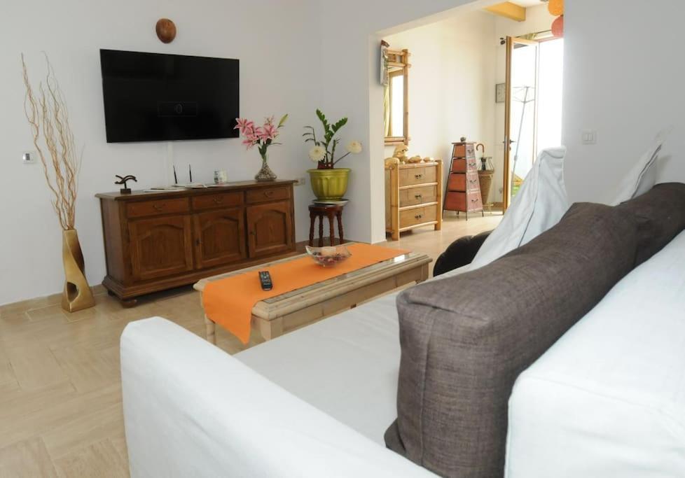 Villa La Isla By Rentaholidayslanzarote Playa Blanca  Exteriér fotografie
