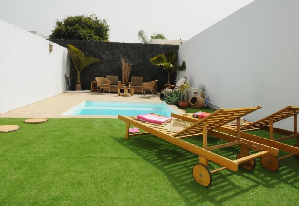 Villa La Isla By Rentaholidayslanzarote Playa Blanca  Exteriér fotografie
